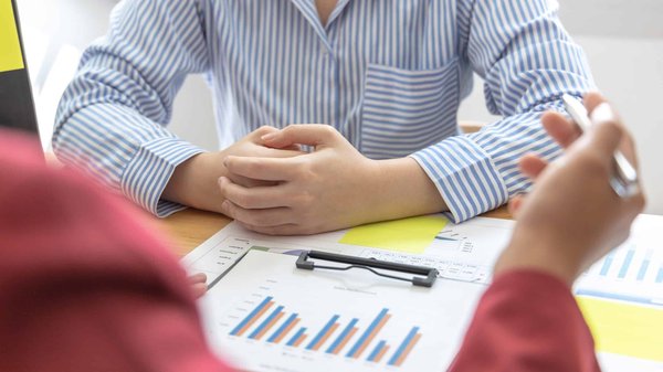 Combien coûte un compte bancaire professionnel ?